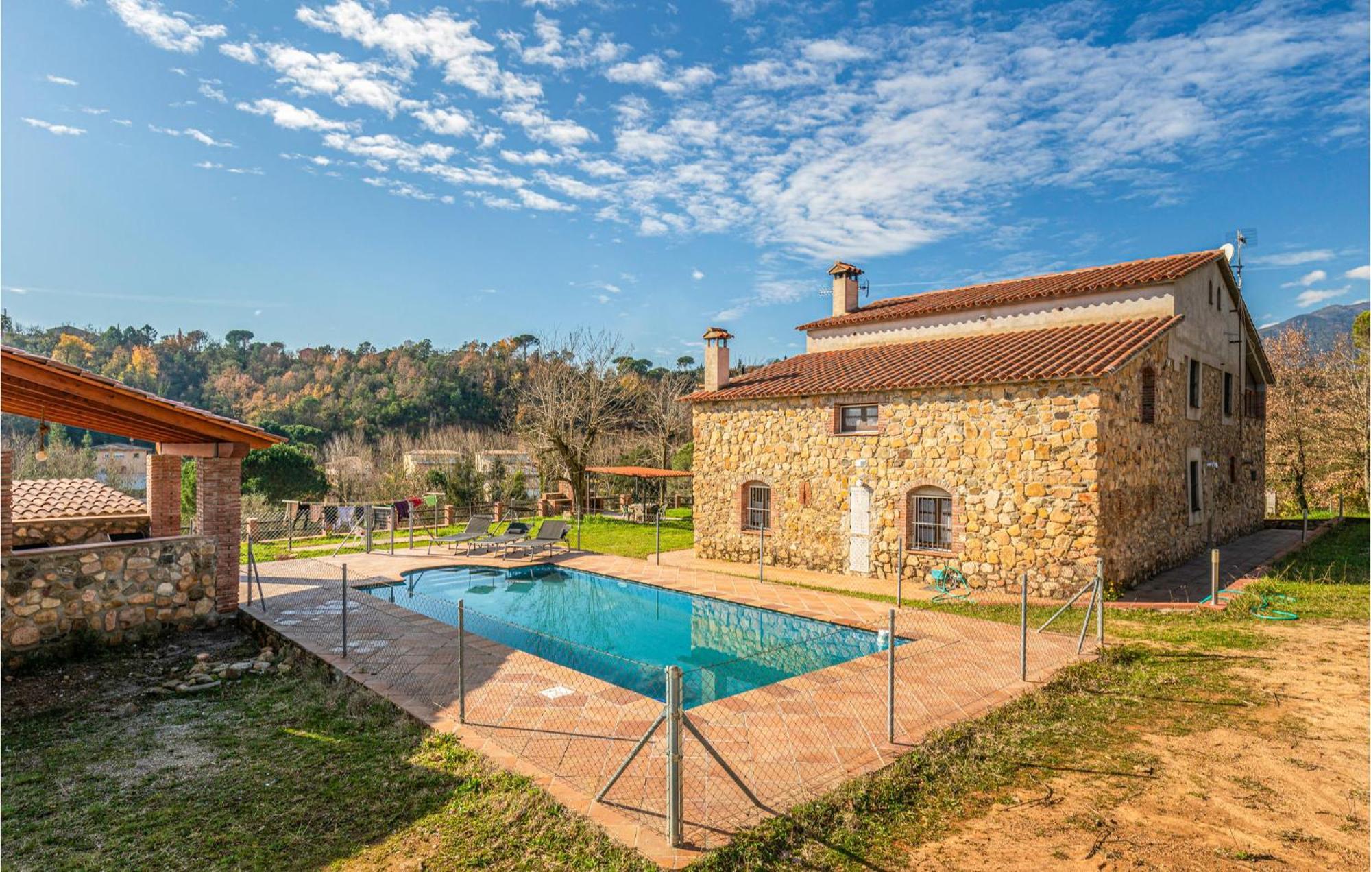 Awesome Home In Riells I Viabrea With Wifi Breda Exterior foto