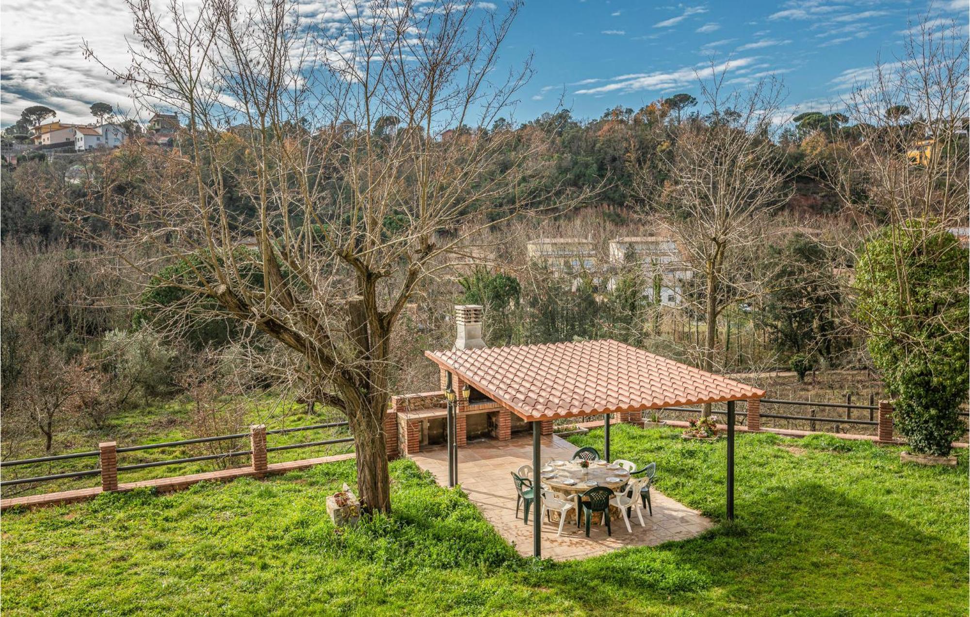 Awesome Home In Riells I Viabrea With Wifi Breda Exterior foto